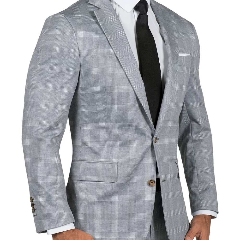 Elegant Men's Light Gray Suit